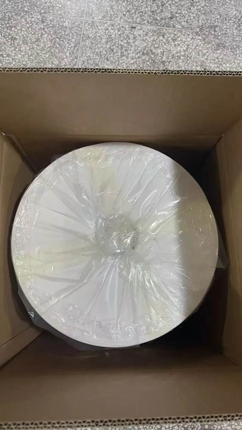 Top view of protected slit-roll carton packing
